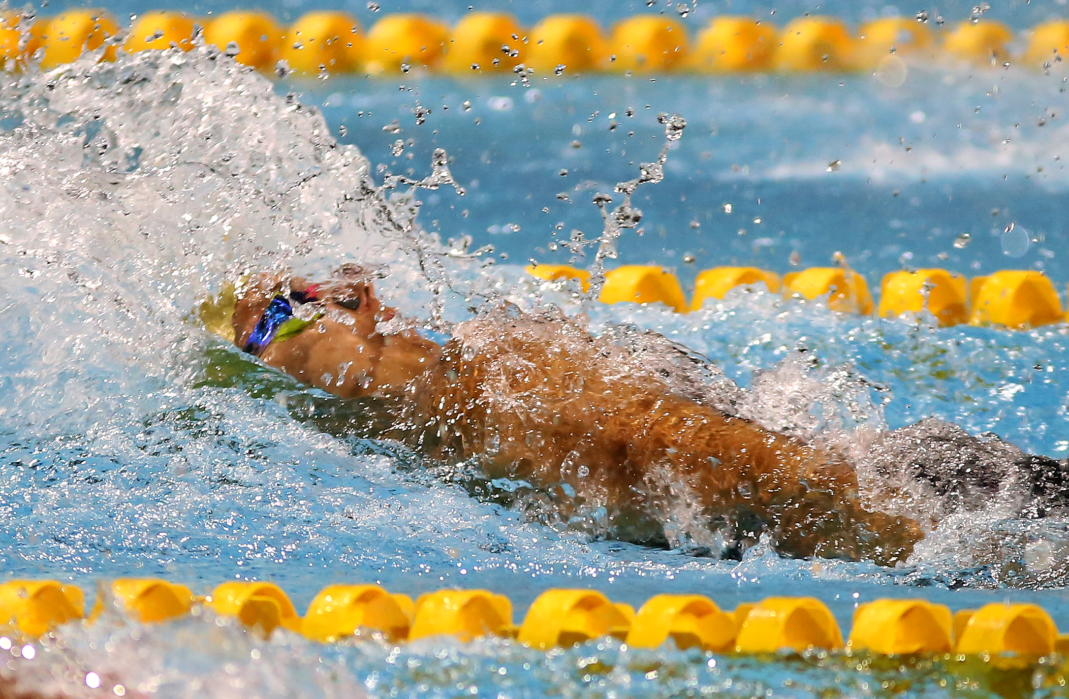ARCILA DE COLOMBIA EN 50 MTS ESPALDA MUJERES 1 (2)