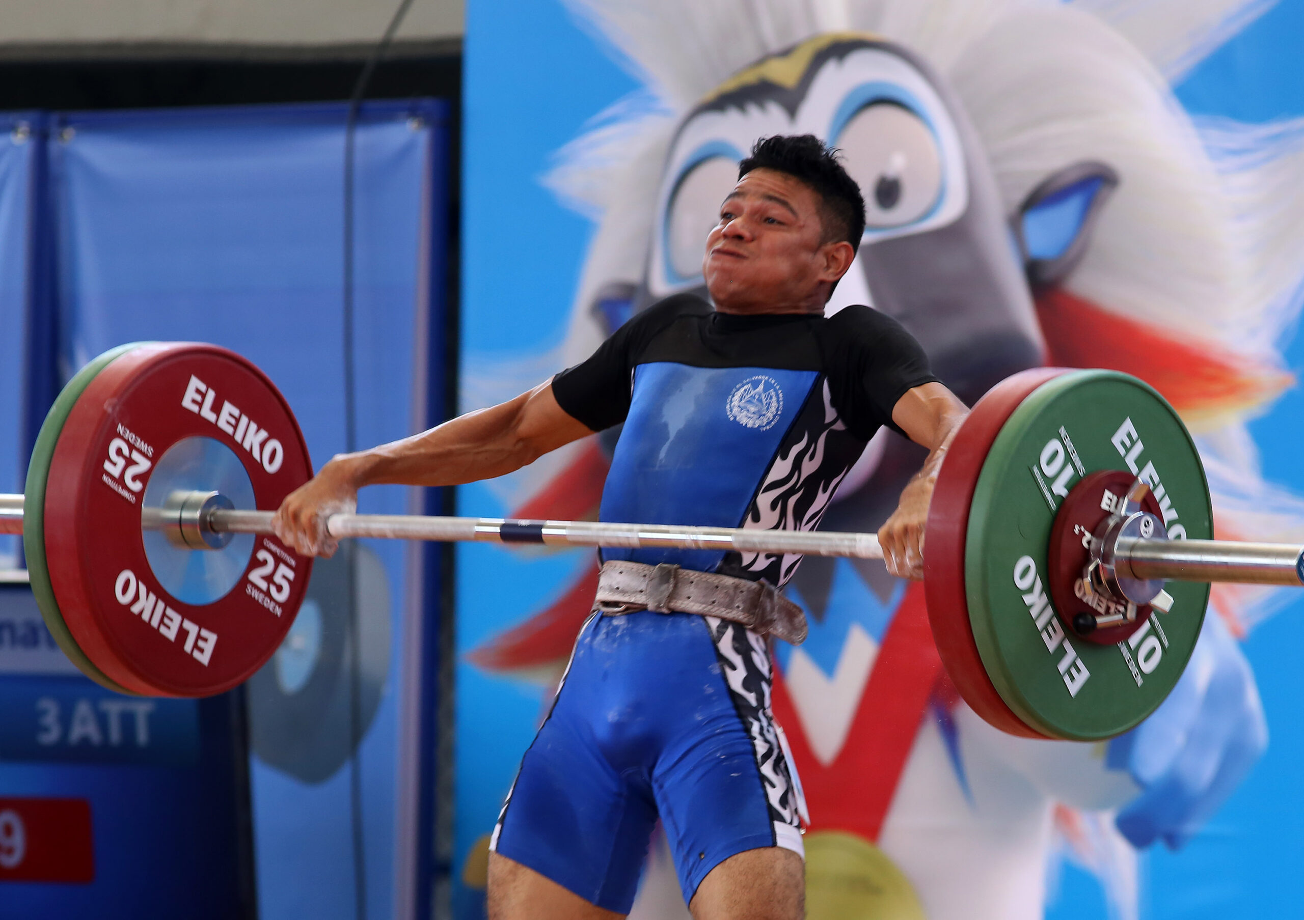 JONATAN SERRANO el salvador 2